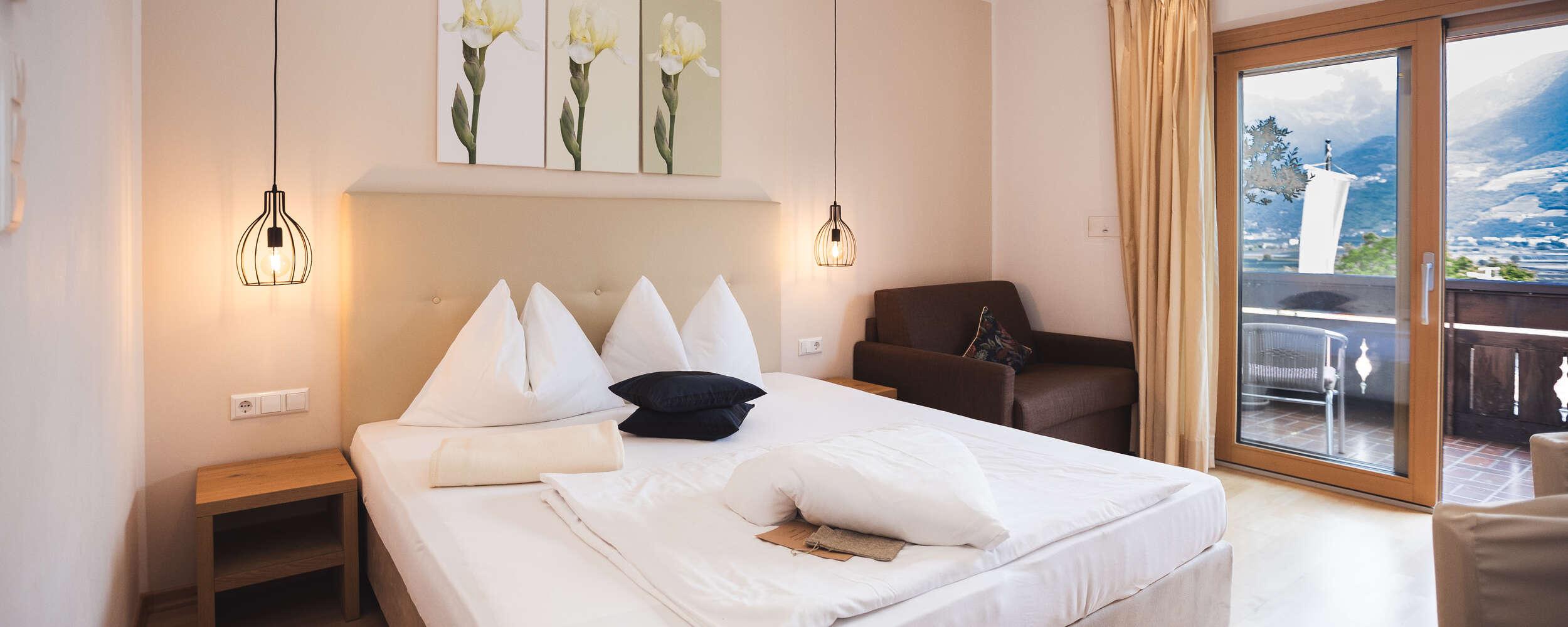 Komfortdoppelzimmer Iris Komfortdoppelzimmer Iris