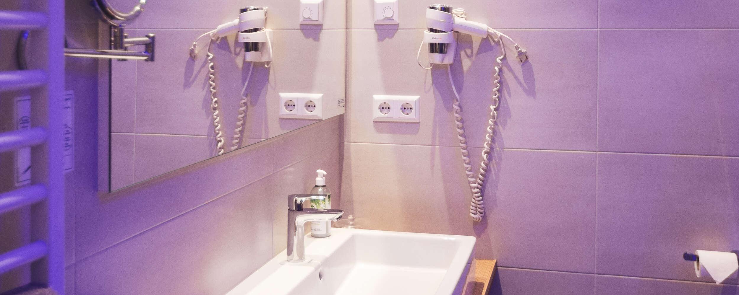 Komfortdoppelzimmer  Maiglöckchen Komfortdoppelzimmer  Maiglöckchen